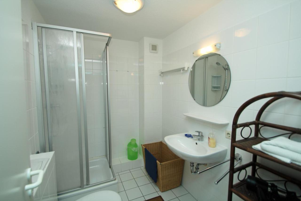 Ostseebad Sellin - Ot Seedorf Appartement Mit Seeblick Exterior photo